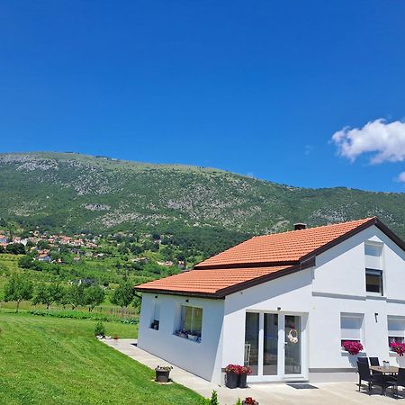 Vikendica Bruse Villa Jaklici Exterior photo